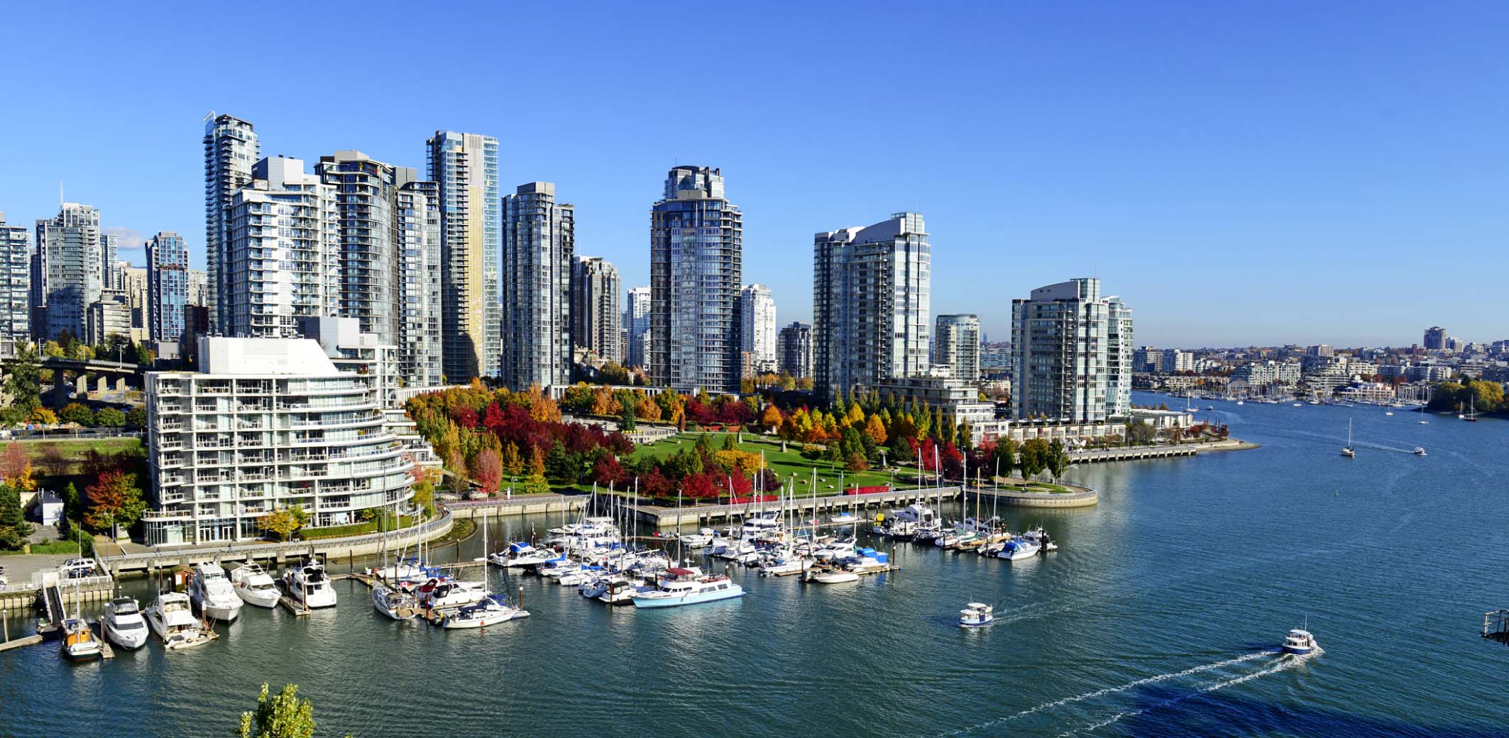 Photo of downtown Vancouver skyline and harbour